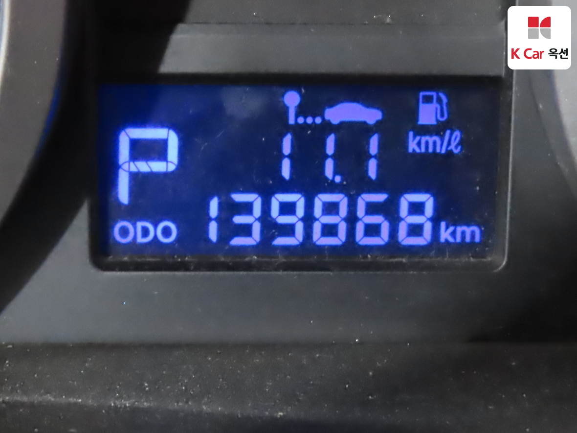 Hyundai Genesis 2010 - Image 4
