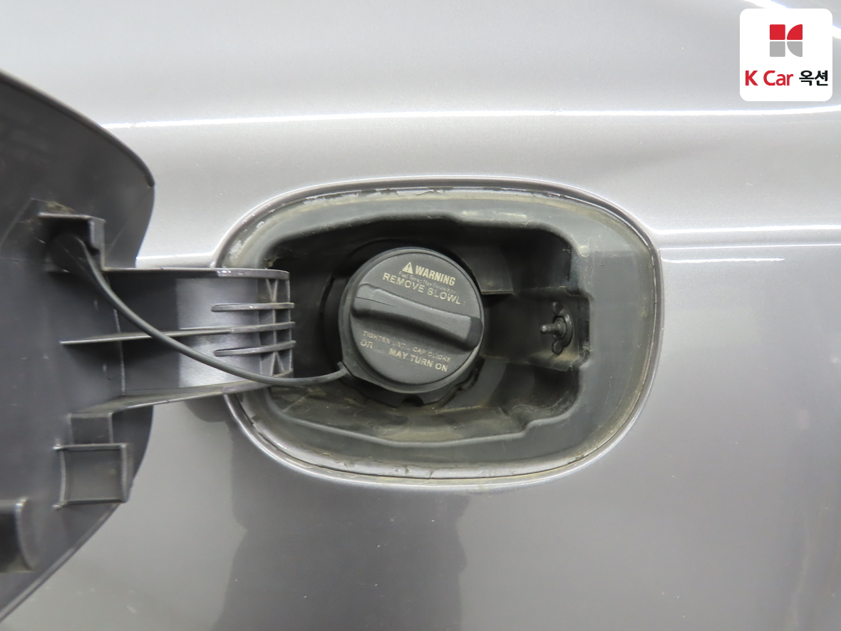 Hyundai Genesis 2010 - Image 25