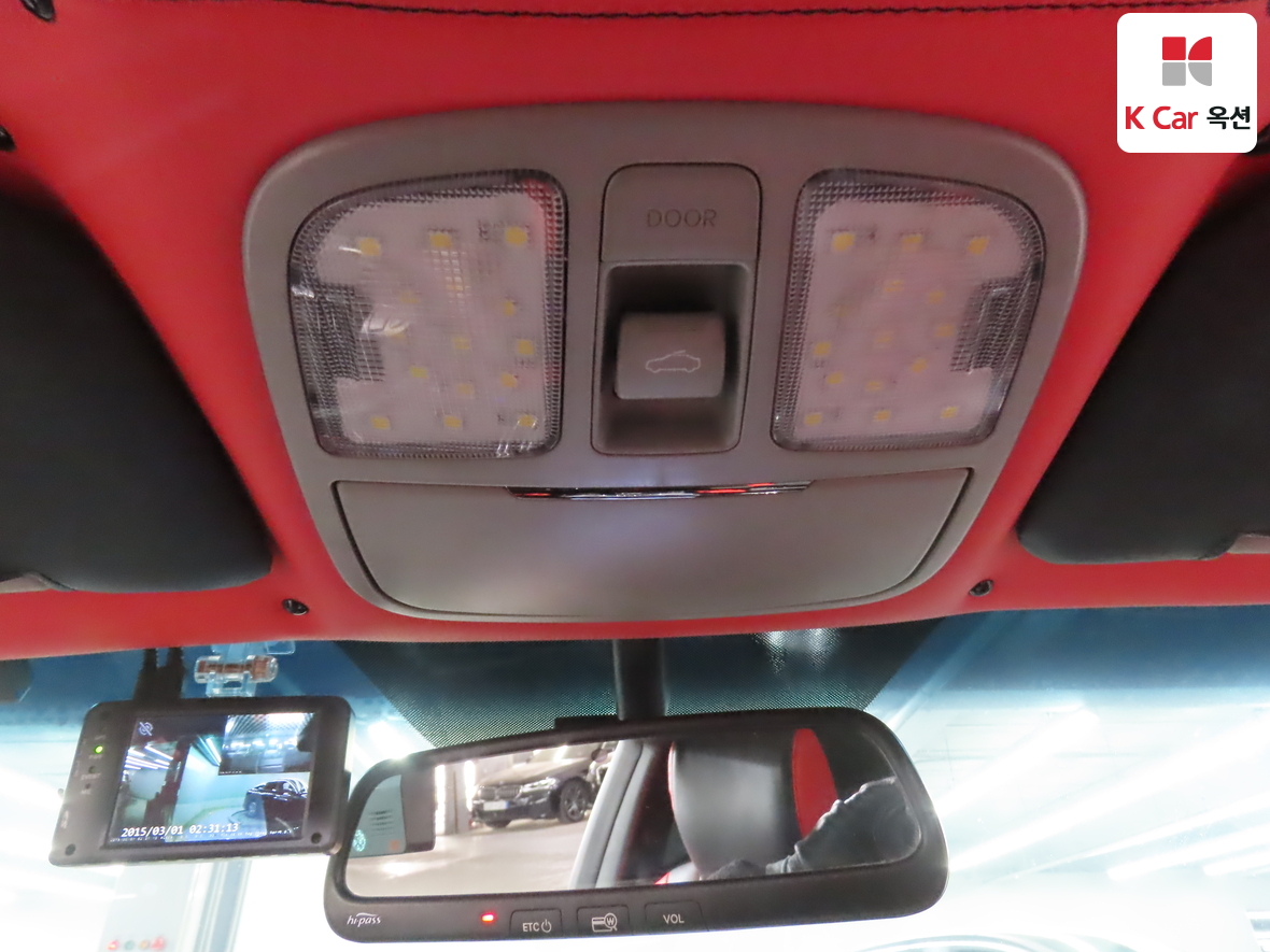 Hyundai Genesis 2010 - Image 12