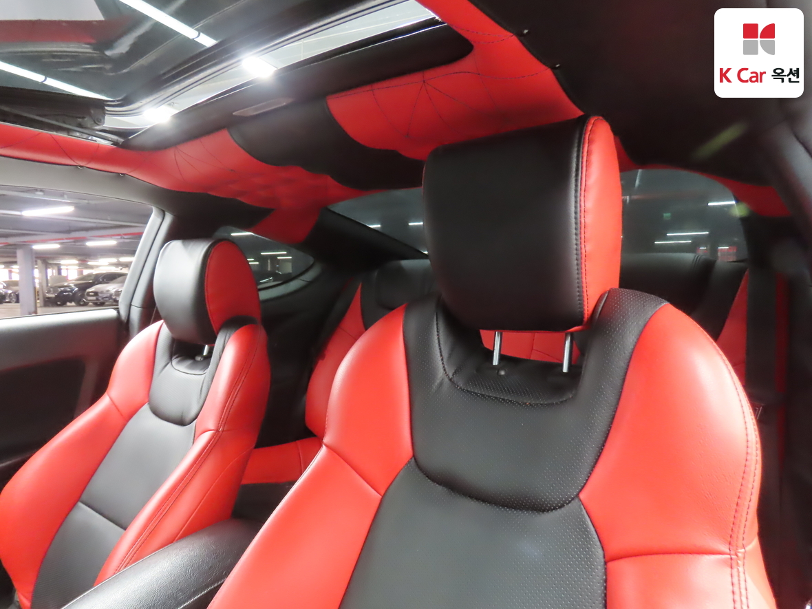 Hyundai Genesis 2010 - Image 20