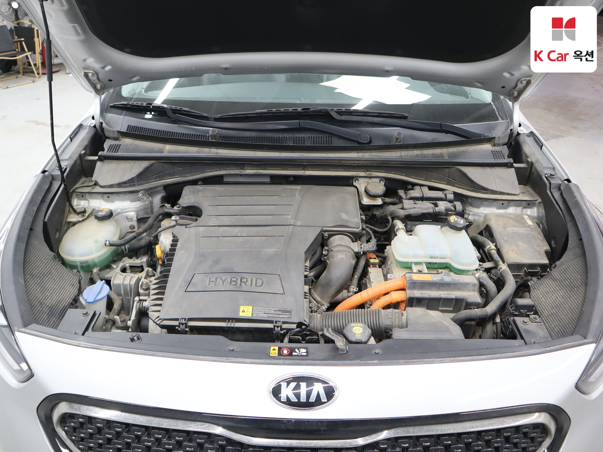 Kia Niro - 34