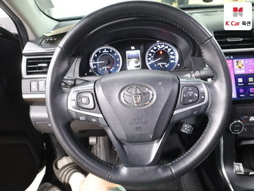 2015 - toyota camry