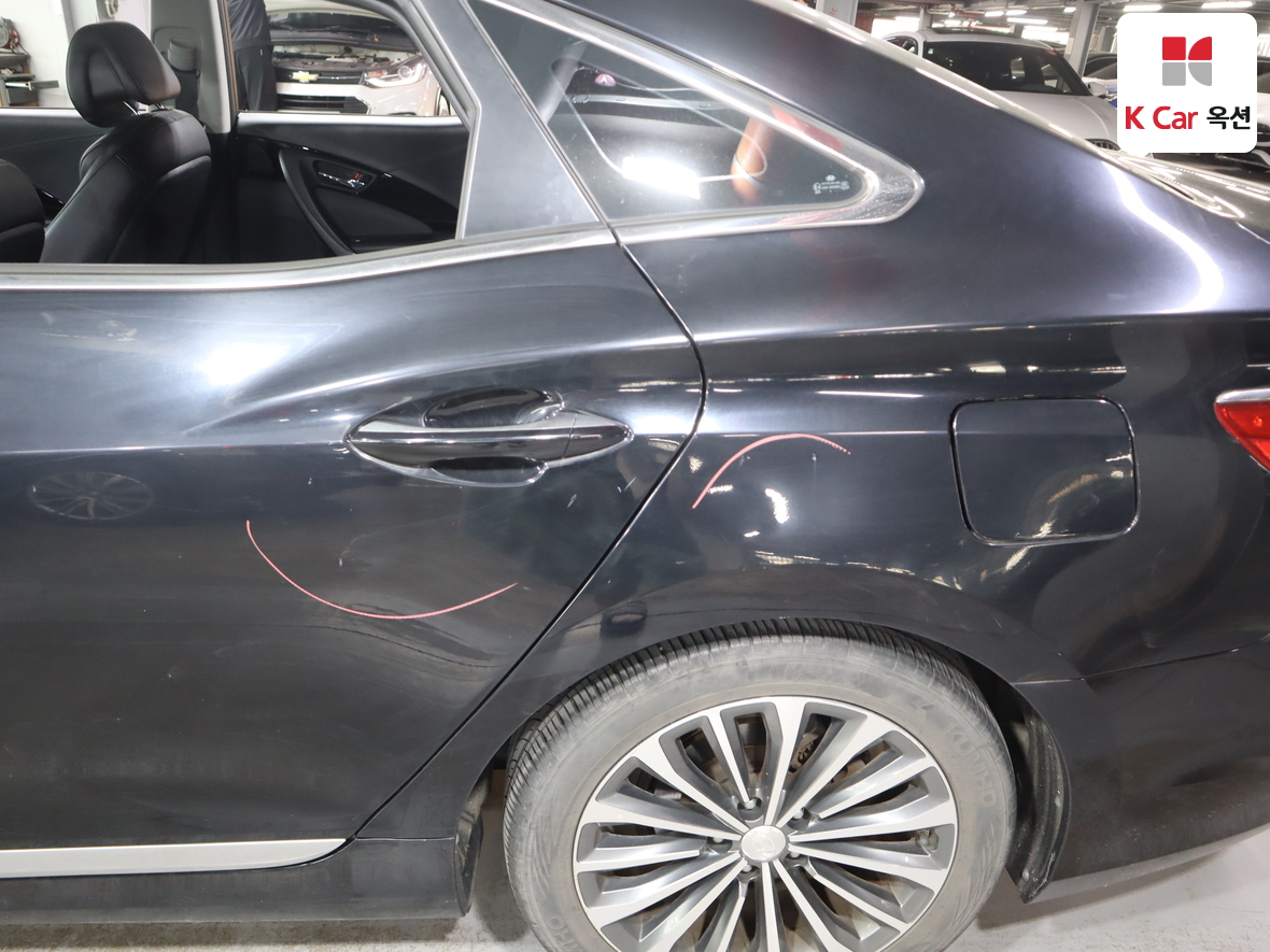 Hyundai AZERA 2014 - Image 39
