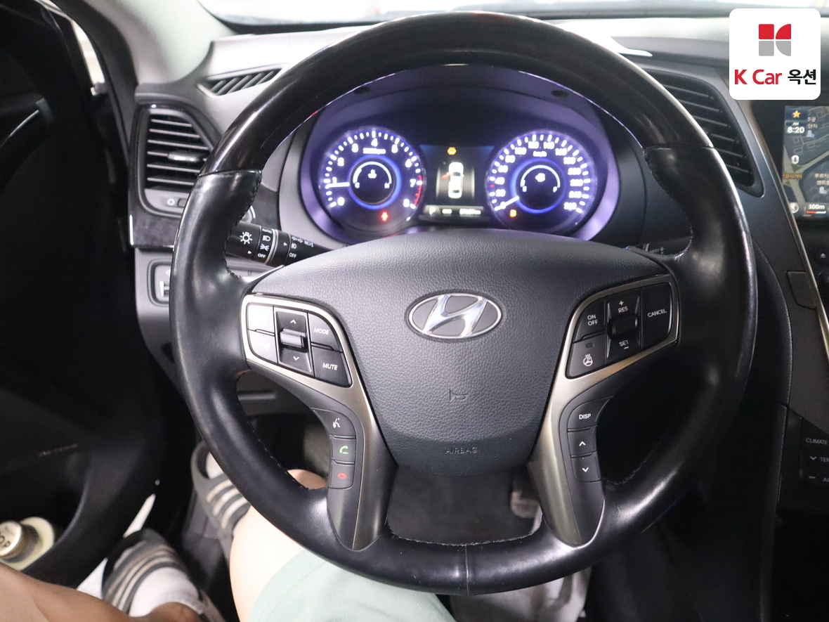 Hyundai AZERA 2014 - Image 10