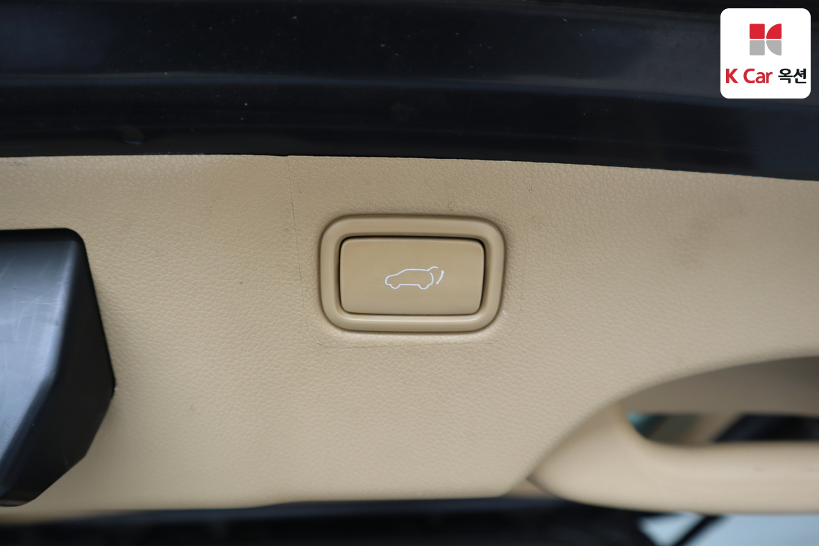 기아 뉴 카니발 - 30
