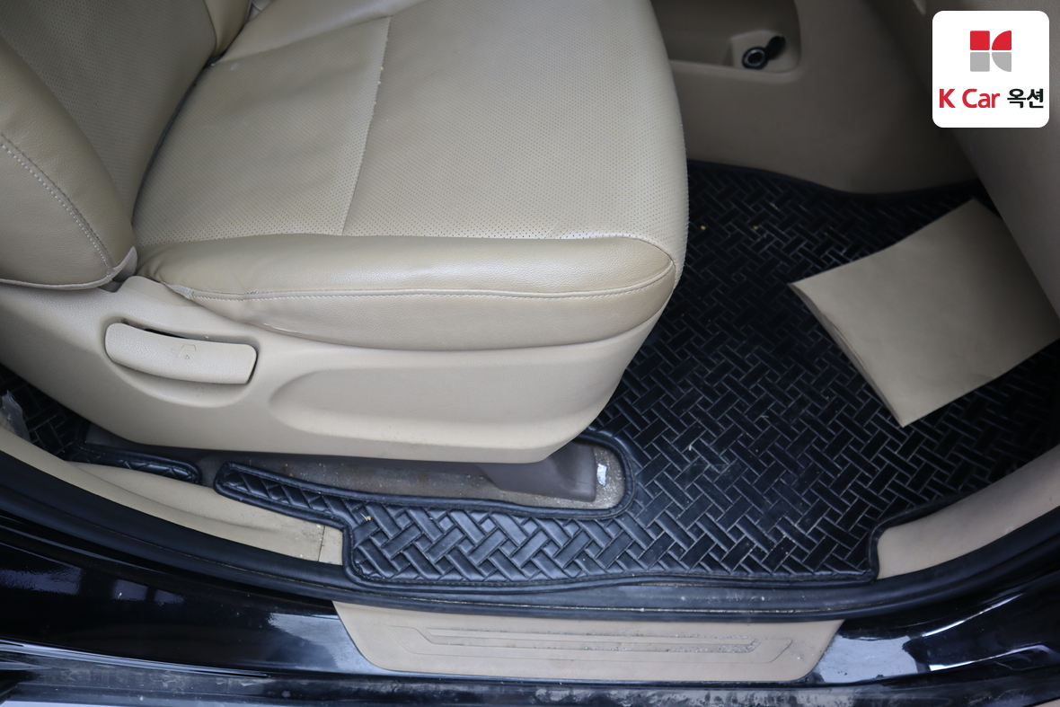 기아 뉴 카니발 - 35