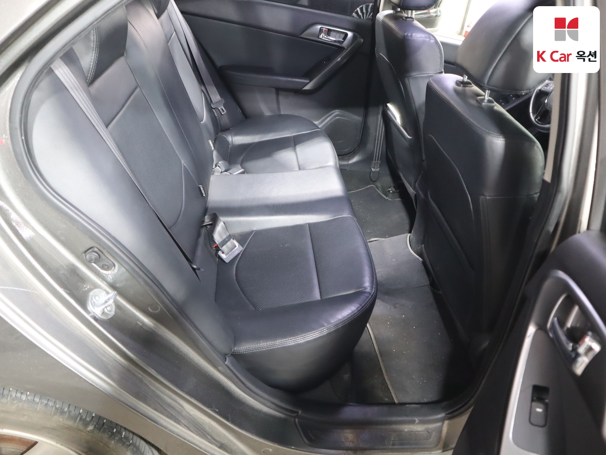 Kia Forte - 27