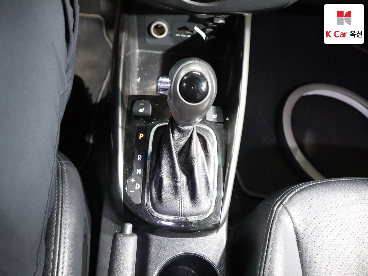 Kia Forte - 16