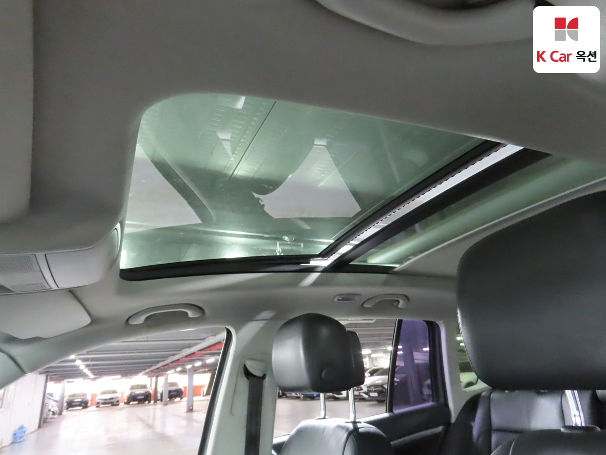 Volkswagen Tiguan - 23