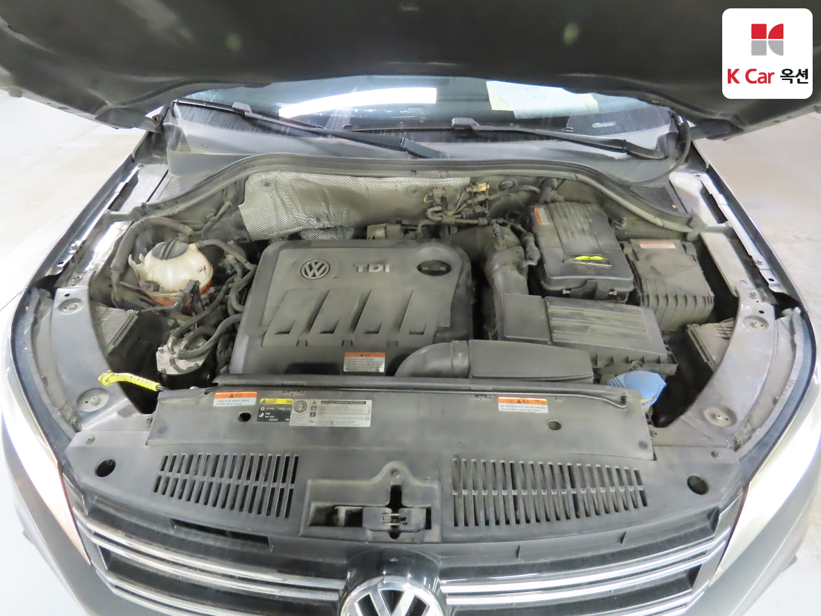 Volkswagen Tiguan - 37