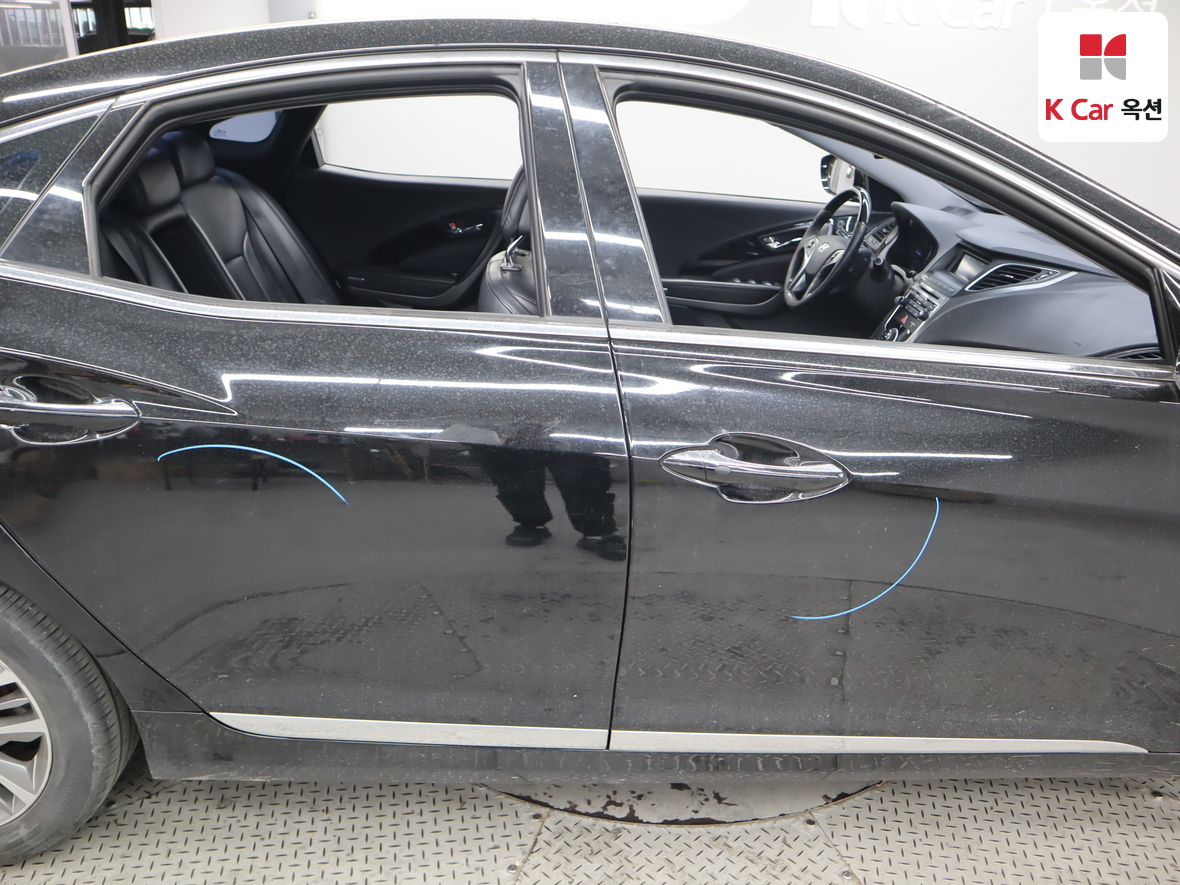 Hyundai AZERA 2016 - Image 39