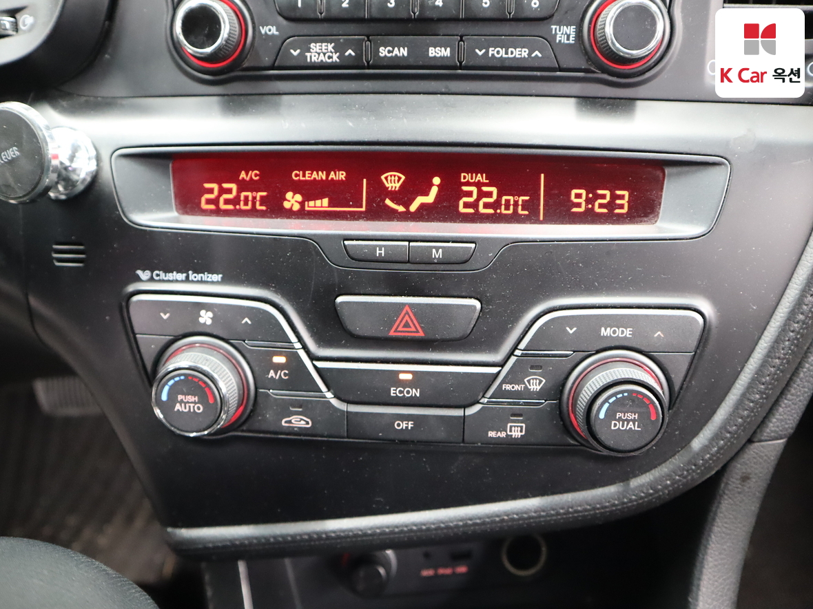 Kia K5 - 15