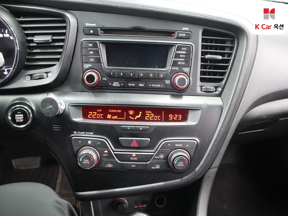 Kia K5 - 6