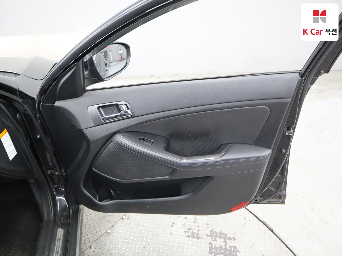 Kia K5 - 29