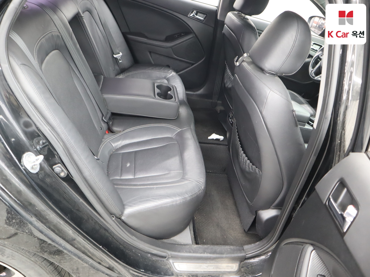 Kia K5 - 28