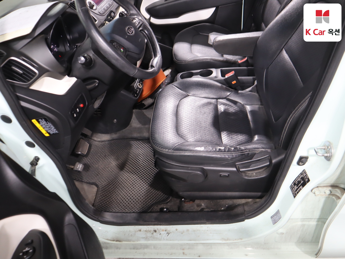 Kia Ray 2012 - Image 18