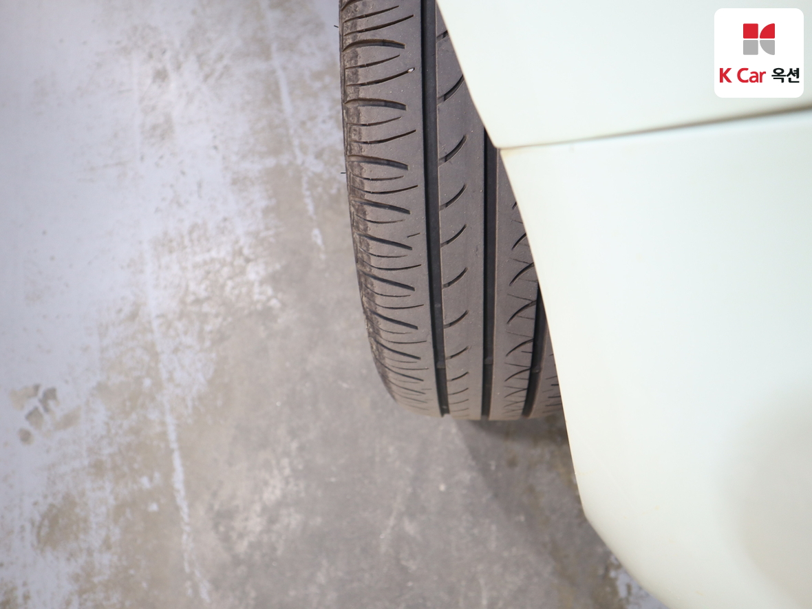 Kia Ray 2012 - Image 33