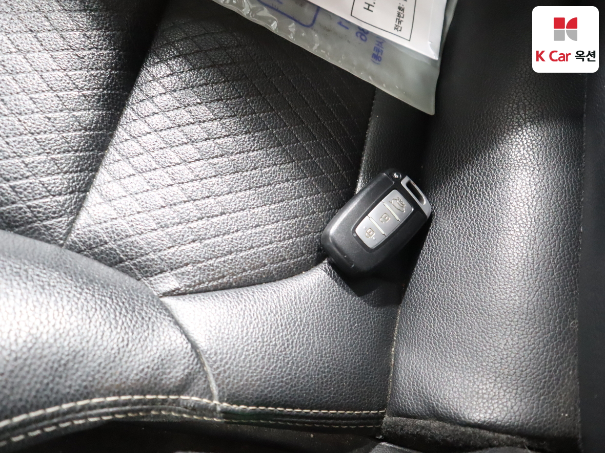 Kia Ray 2012 - Image 17