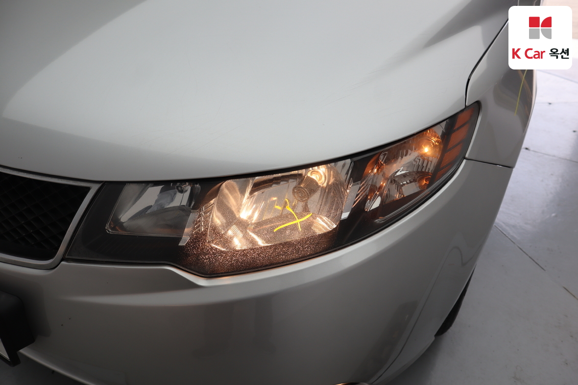 Kia Forte - 46