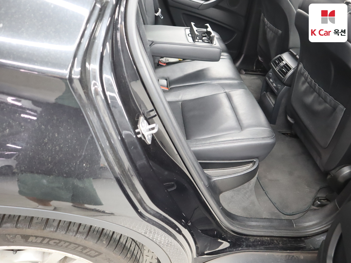 BMW X6 2014 - Image 30