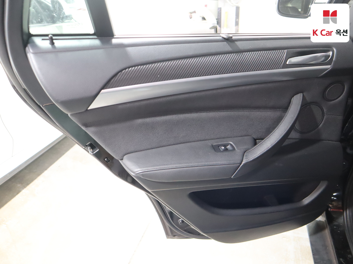 BMW X6 2014 - Image 23
