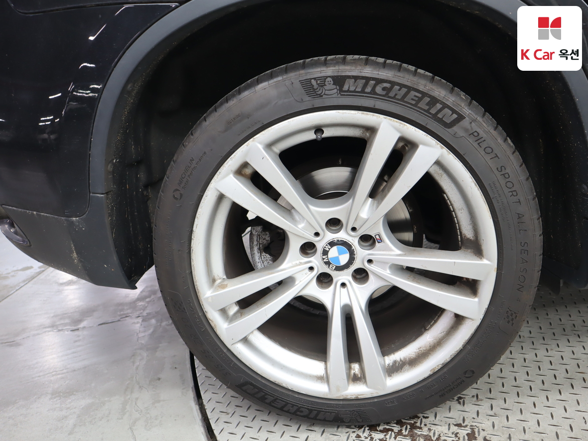 BMW X6 2014 - Image 47