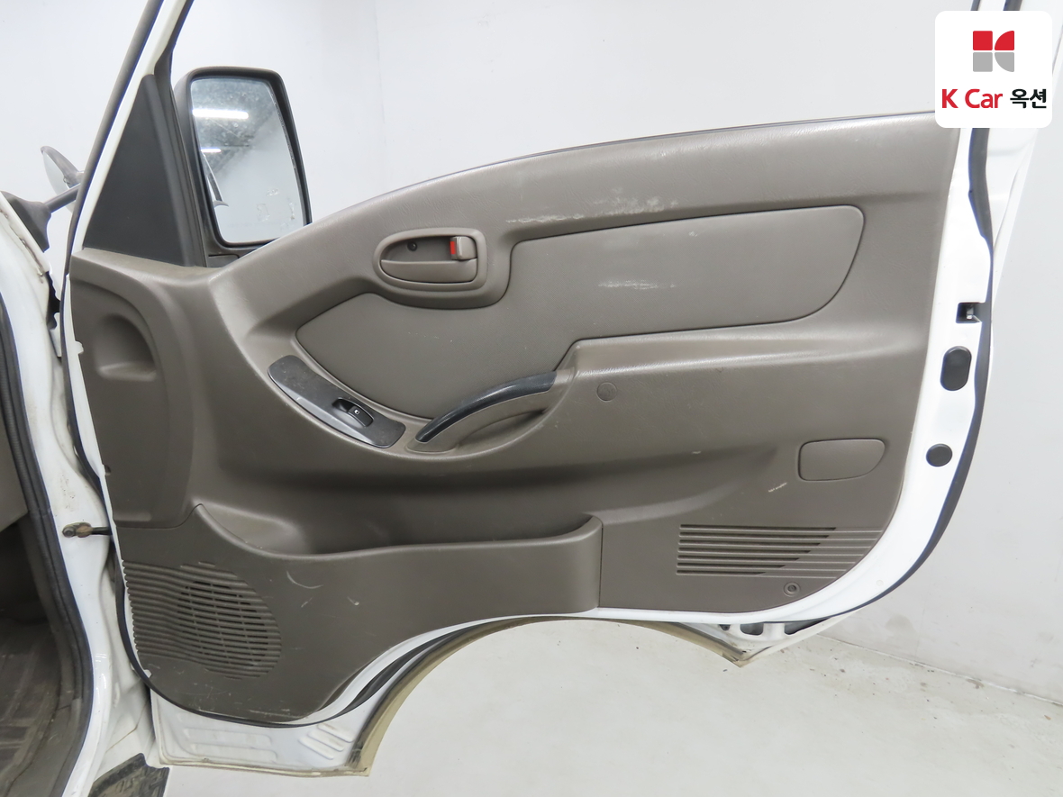 هيونداي بورتر 2022 - صورة 21