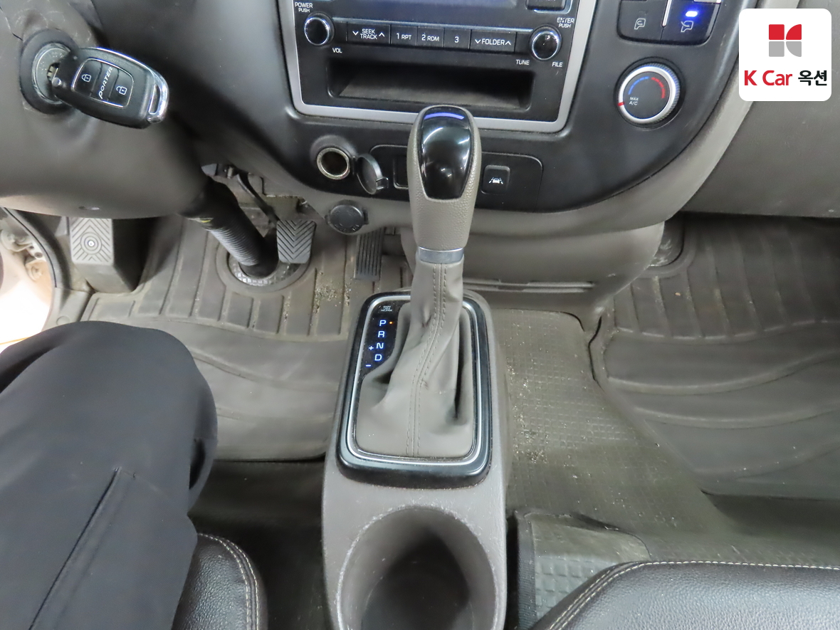 هيونداي بورتر 2022 - صورة 16