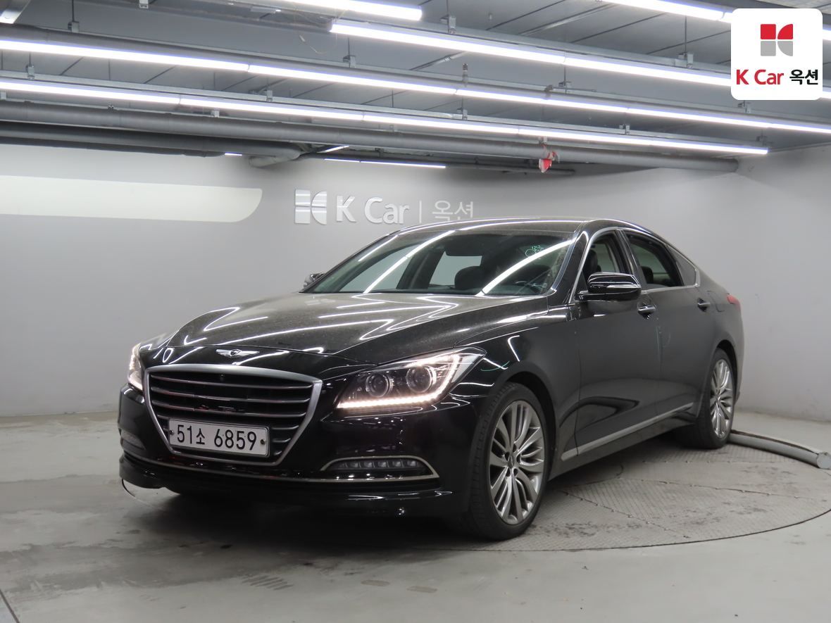 Hyundai Genesis - 1