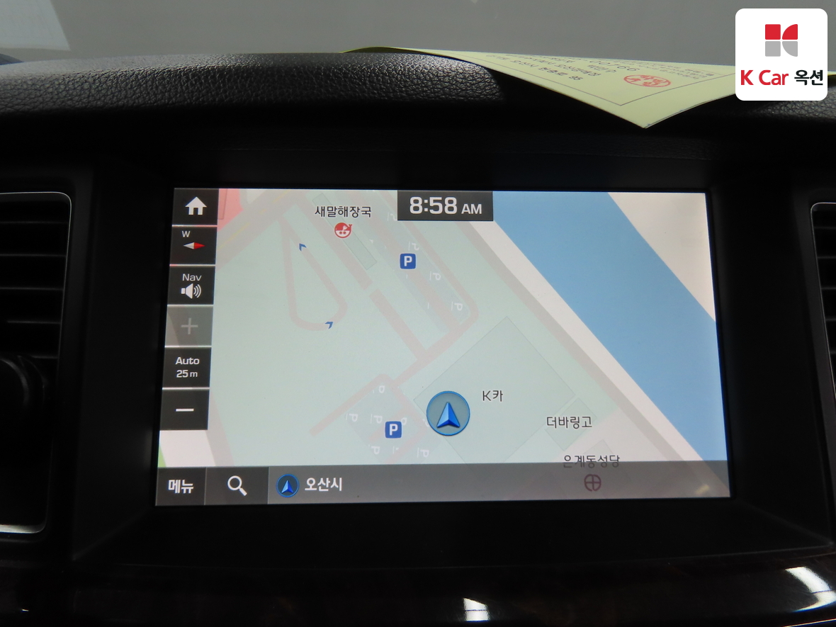 Hyundai Genesis - 14