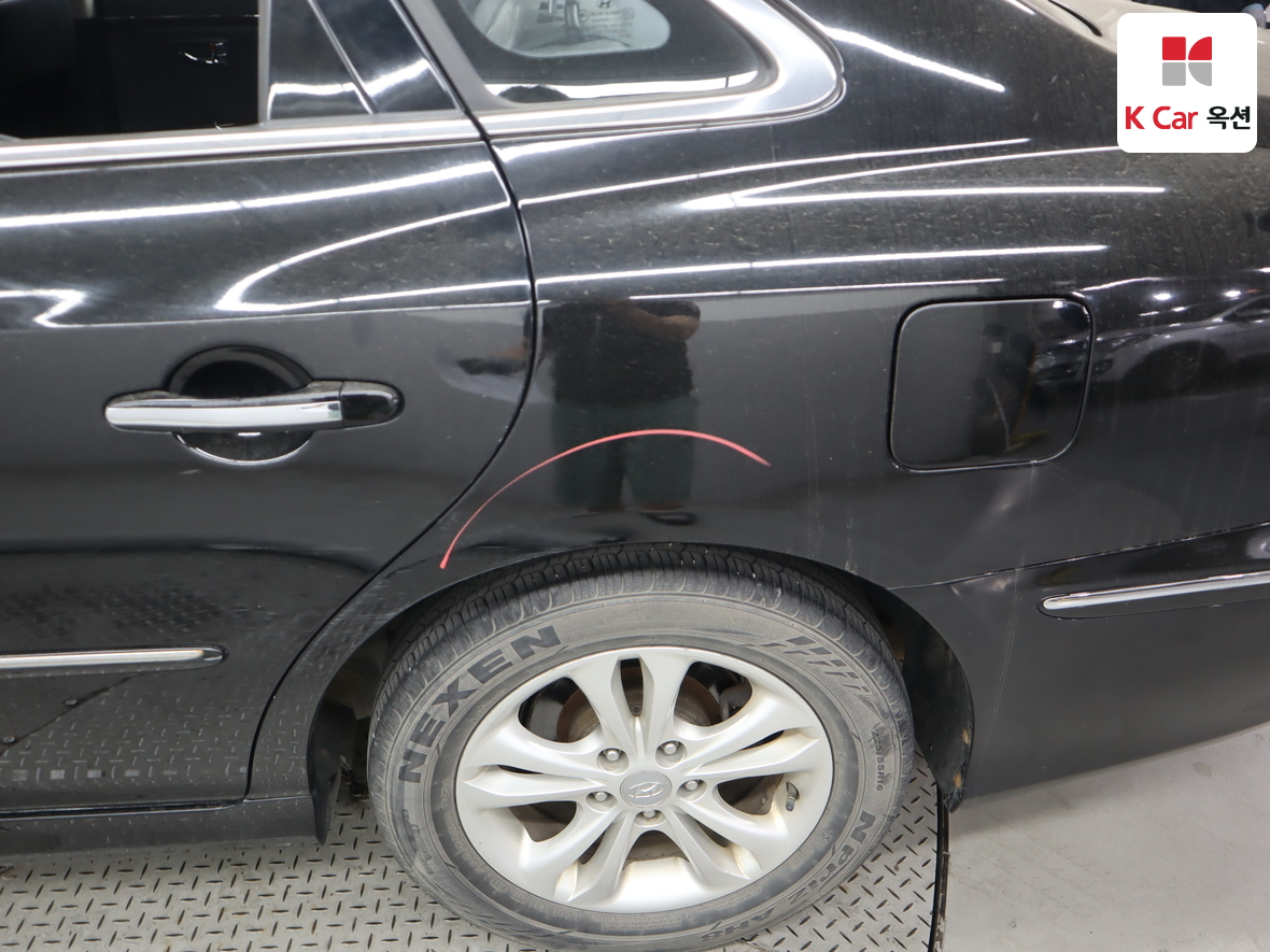 Hyundai Grandeur 2010 - Image 37