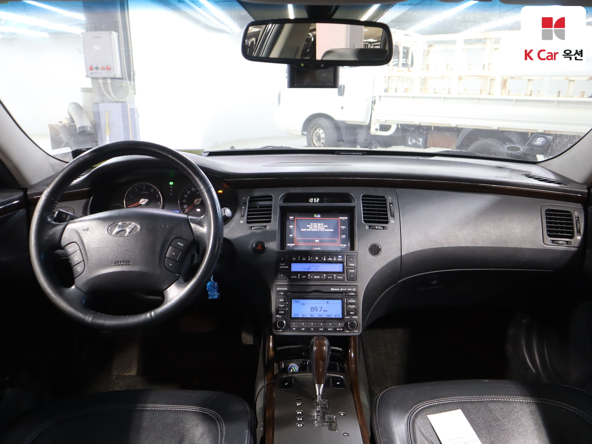 Hyundai Grandeur 2010 - Image 3