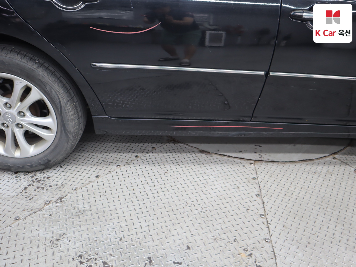 Hyundai Grandeur 2010 - Image 41