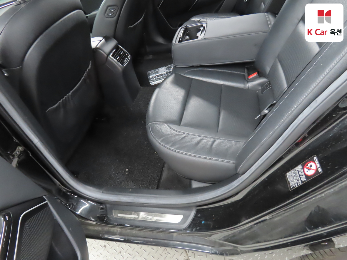 Kia K7 - 23