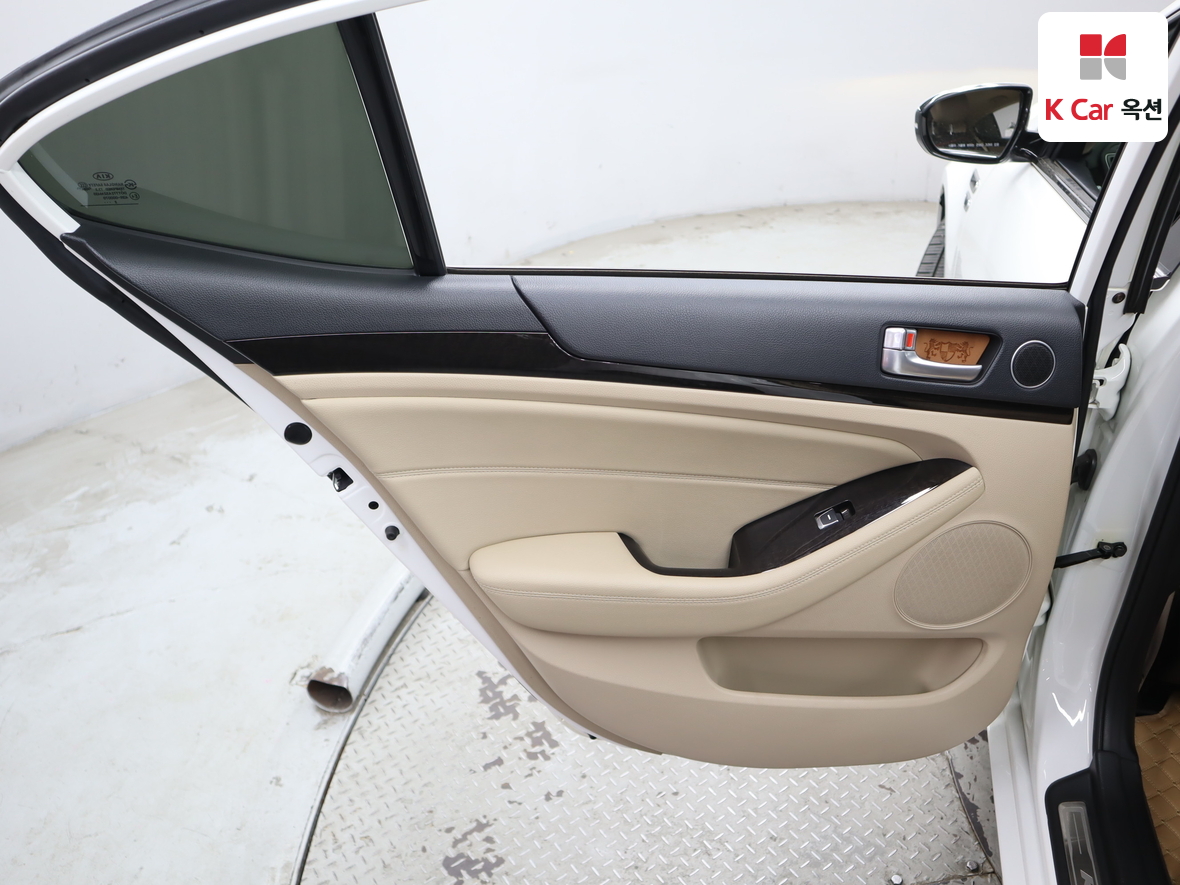 كيا K7 2013 - صورة 22