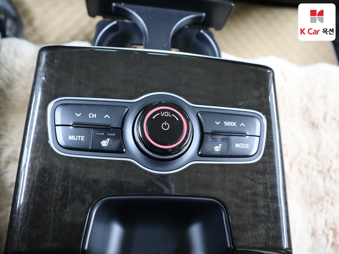 كيا K7 2013 - صورة 24