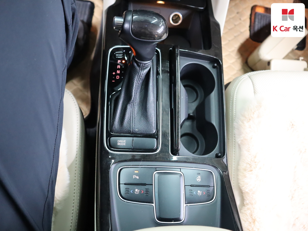 كيا K7 2013 - صورة 16