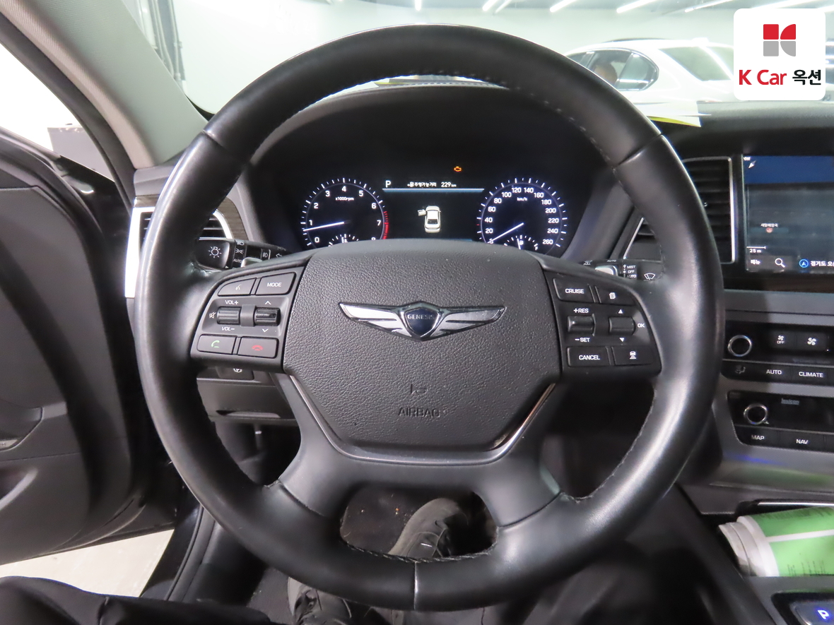 Genesis G80 - 10