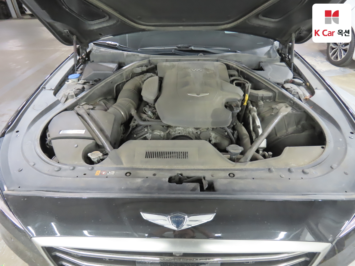 Genesis G80 - 34