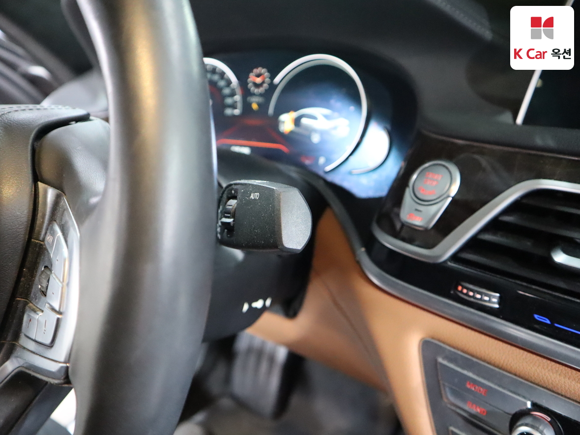 BMW 7 Series 2017 - Image 11