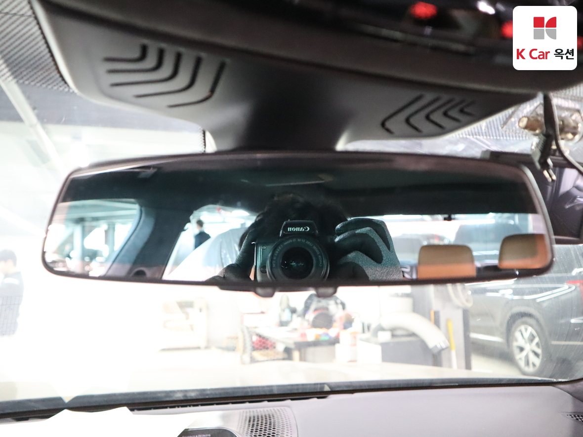 BMW 7 Series 2017 - Image 13