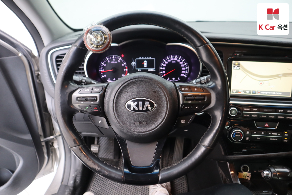 Kia K5 - 10