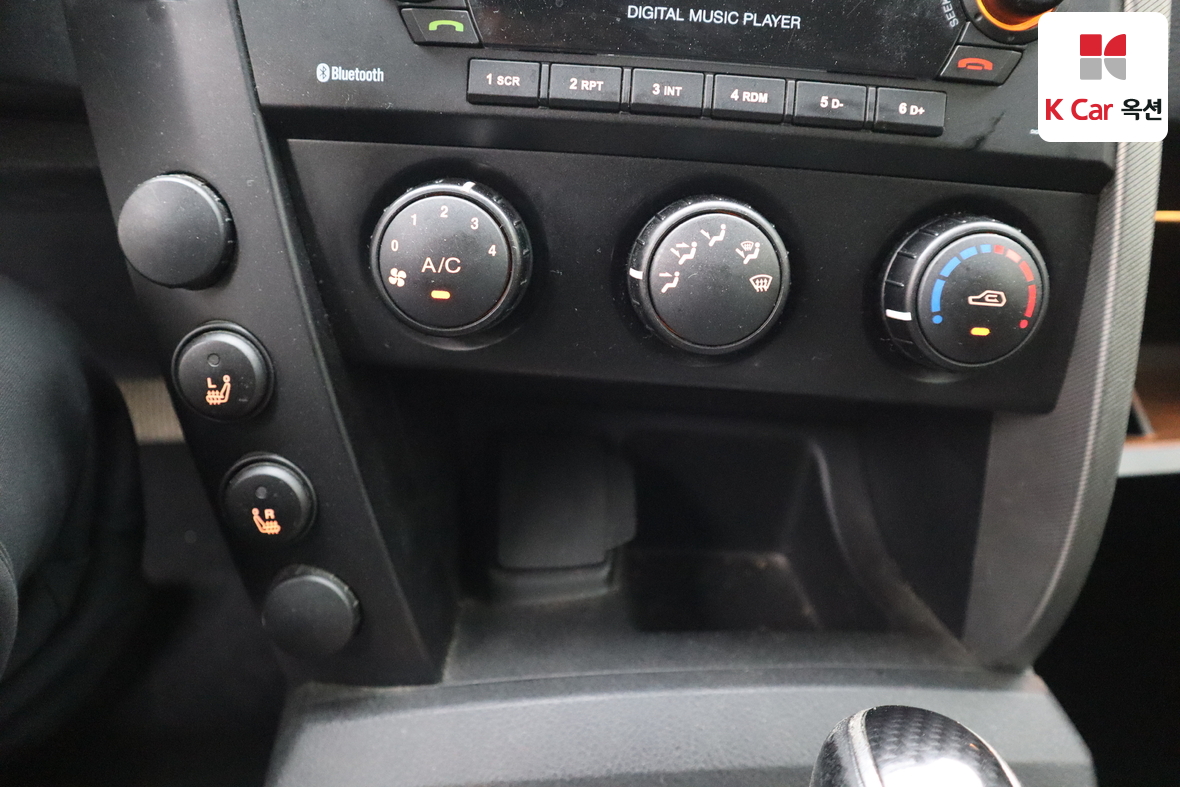 KG Mobility Korando Sports - 14