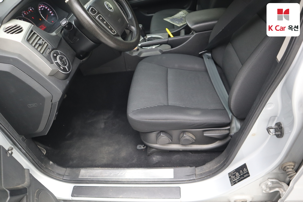 KG Mobility Korando Sports - 18