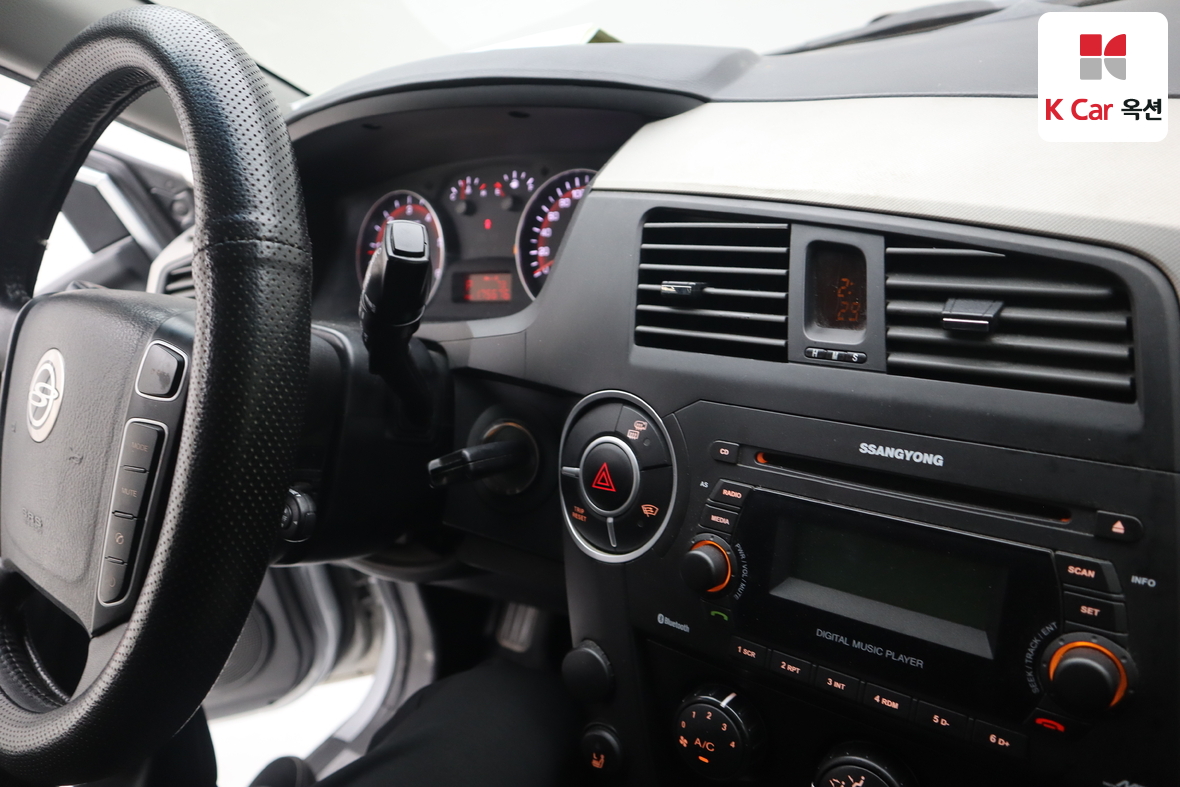 KG Mobility Korando Sports - 11