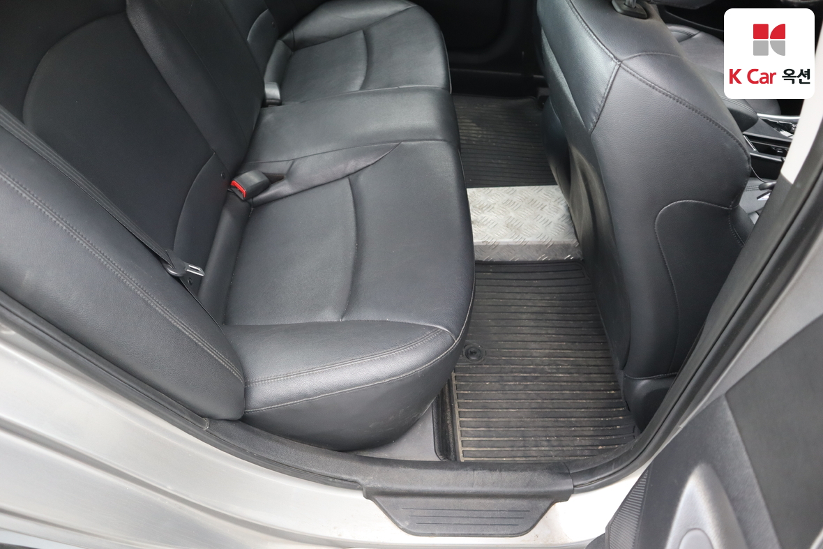 Hyundai Sonata - 26