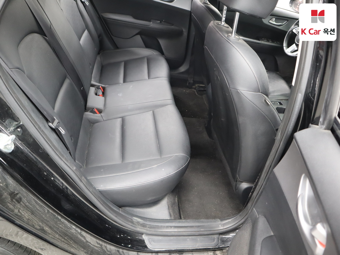 Kia K3 - 29