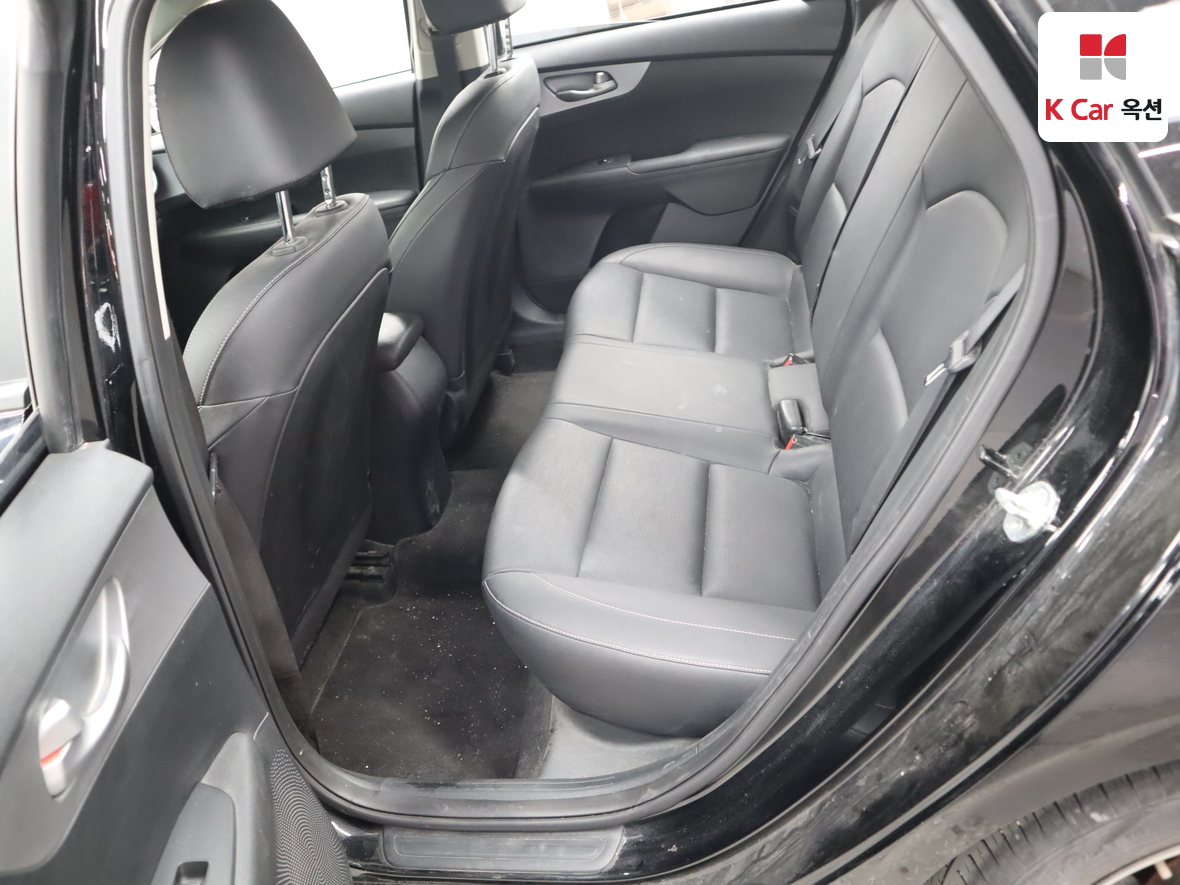 Kia K3 - 25