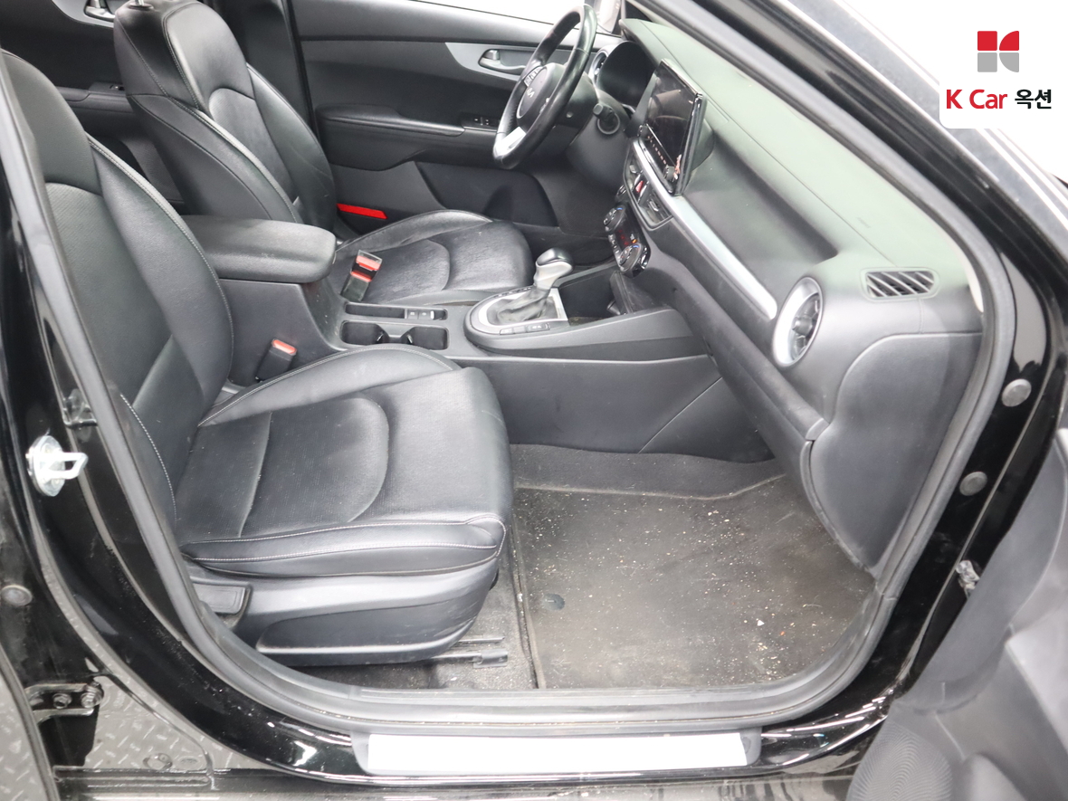 Kia K3 - 31