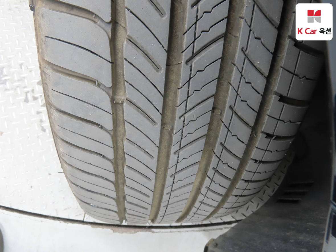 كيا K8 2023 - صورة 35